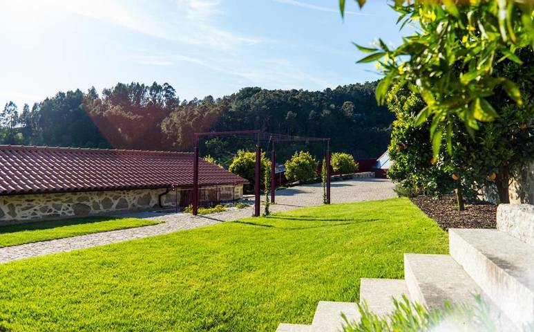 Casa rural para 10 personas, con Balcón y Terraza además de Jardín y Piscina en Arcos de Valdevez - 4