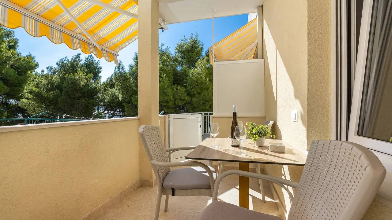 Appartamento vacanze a Duće a partire da 126€ a notte