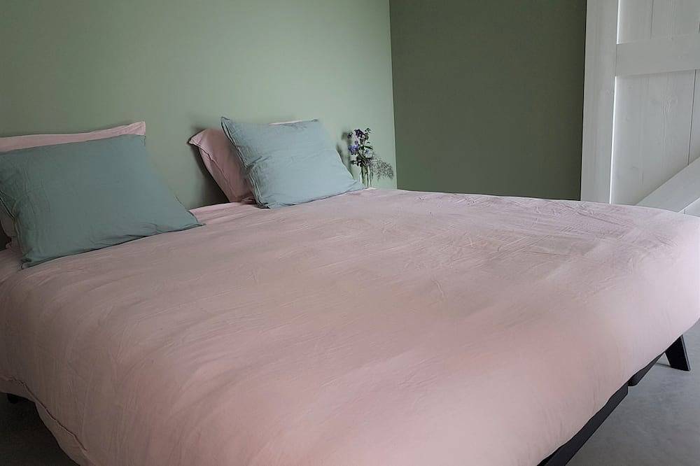 Ganze Wohnung, Romantic studio apartment with unobstructed view and near the beach, dunes, Amsterdam. in Castricum, Noord-Holland - Nordseeküste