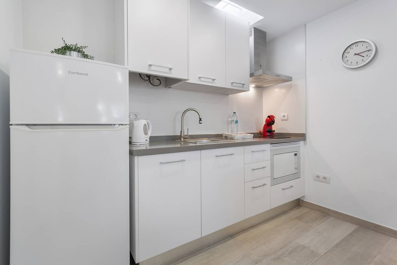 Vakantieappartement 'Calma Mar' met Uitzicht op de Bergen, Wi-Fi en Airconditioning, foto 7