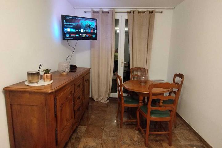 Apartamento entero, Mezzanine, 17 Rue De La Fraternite, 1St Arondisment, 2 Bedrooms in Drancy, Sena-Saint Denis