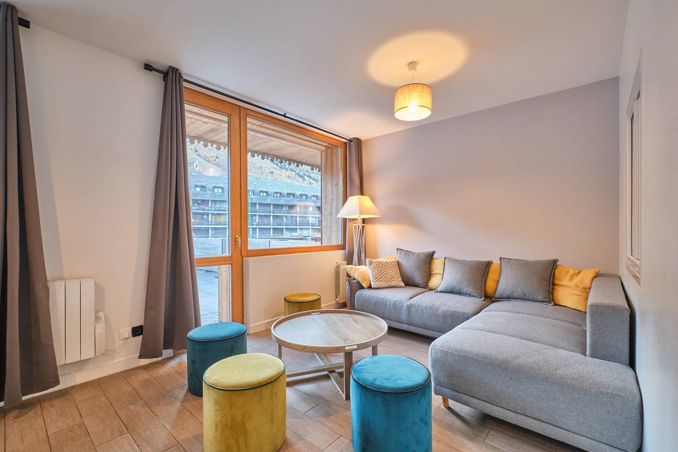 Appartement entier, Appartement 'Marmotte 104' avec vue sur montagne et terrasse privée in Mont-de-Lans, Les Deux Alpes