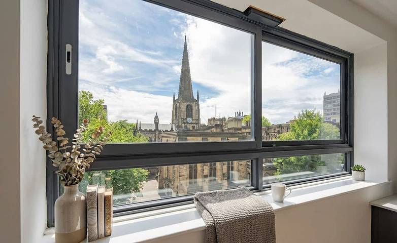 Ganze Ferienwohnung, Modern & Bright Central Sheffield Studio w Views in Sheffield, Südliches Yorkshire