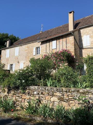 Cottage pour 2 personnes, avec jardin à Béduer
