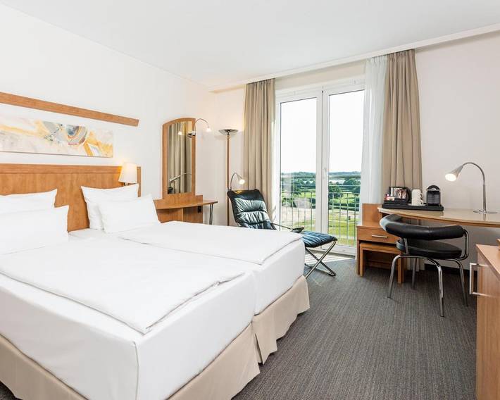 Hotel, mit Terrasse und Sauna in Horn