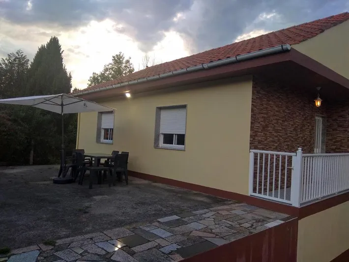 Maison de vacances pour 8 personnes, avec jardin ainsi que vue sur le lac et vue, animaux acceptés - 1