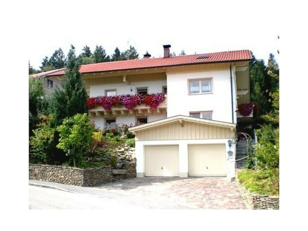 Ferienwohnung mit 2 Schlafzimmer in Prackenbach, Ostbayern