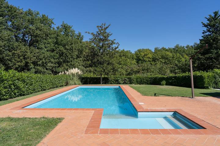 Casale del Timignano, Private Villa with Huge Garden and Pool in Colle di Val d'Elsa, Siena e dintorni