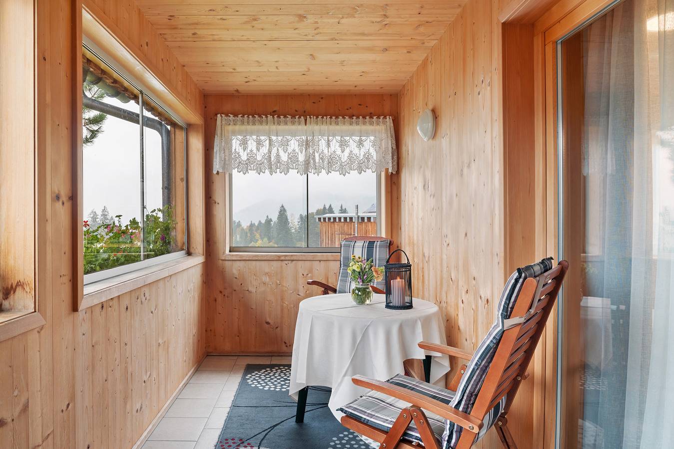 Zimmer 'Bergblick' mit Bergblick, Gemeinschaftsgarten und Wlan in Sibratsgfäll, Bregenzerwald