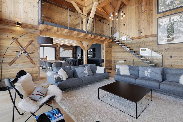 Chalet pour 16 personnes, avec sauna ainsi que jardin et vue sur le lac, adapté aux familles dans les Pyrénées-Orientales