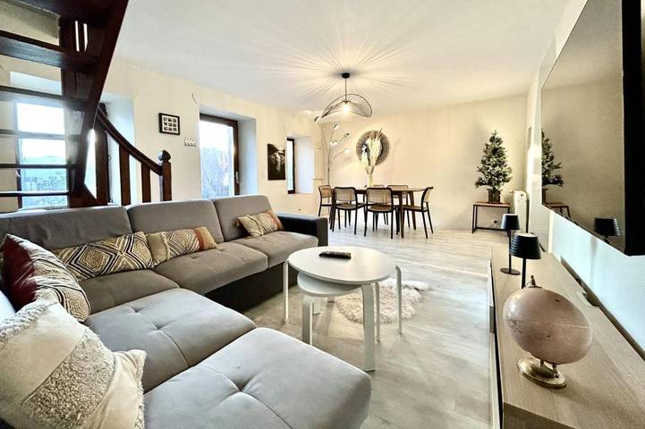 Location de vacances pour 7 personnes, avec Balcon dans Les Mollettes