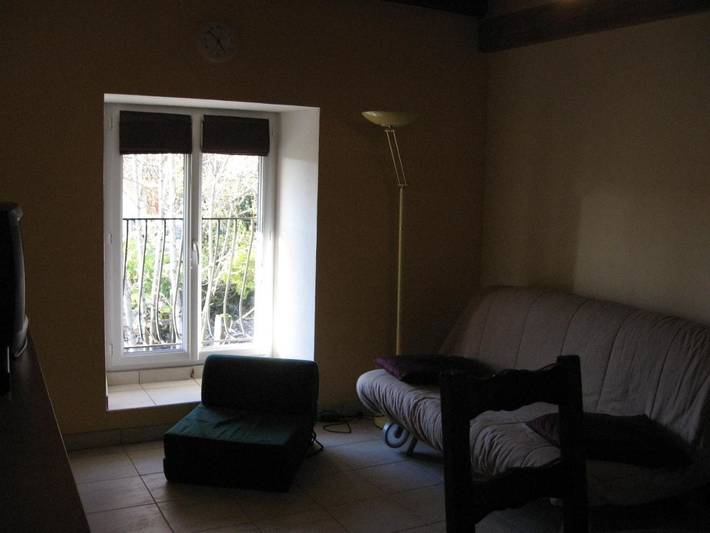 Chambre d’hôte pour 9 personnes, avec jardin dans le Jura - 2