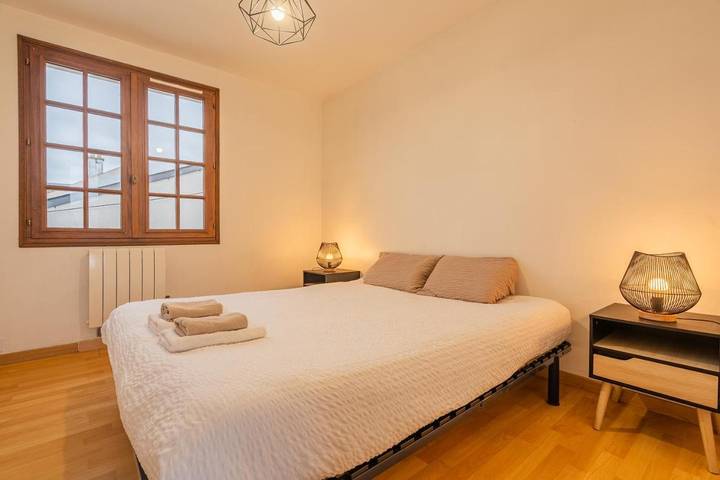 Location de vacances pour 12 personnes, avec Balcon et Terrasse à Cholet - 4
