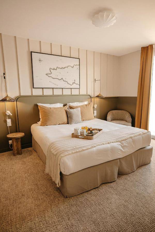 Premium Double Room in Audierne, Côte de Cornouaille