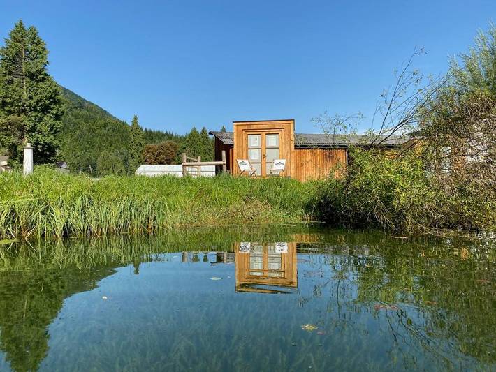 Ferienwohnung für 2 Personen, mit Balkon/Terrasse und Balkon sowie Terrasse und Garten