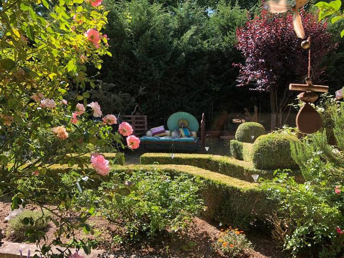 Maison d’hôte pour 2 personnes, avec Terrasse ainsi que Jardin et Piscine dans Abondant