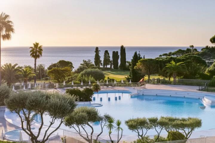 Ferienwohnung für 5 Personen, mit Garten und Seeblick sowie Pool und Meerblick, mit Haustier - 1