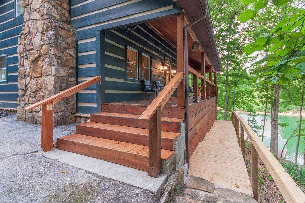 Private Lakefront Cabin innerhalb von 4 Meilen von der I-75 und in unmittelbarer Nähe zu Atv-Trails in Norris Lake
