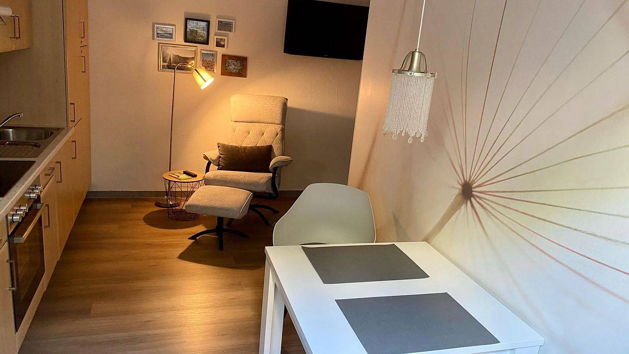Entire vacation apartment, Ferienwohnung für 2 Personen (37 m²) in Konz in Konz, Landkreis Trier-Saarburg