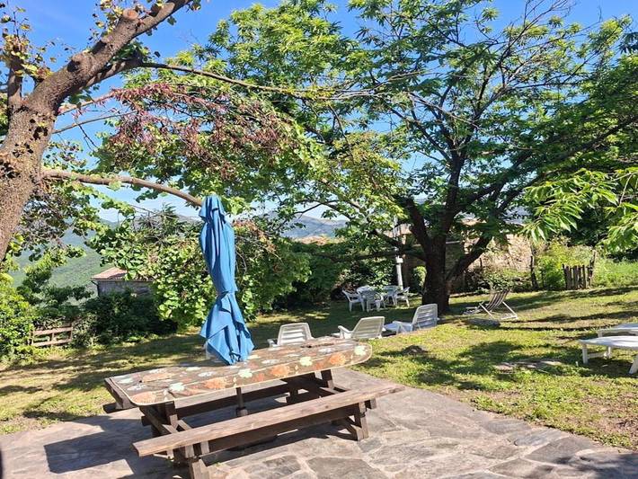 Location de vacances pour 7 personnes, avec jardin et vue, adapté aux familles à Sumène - 4