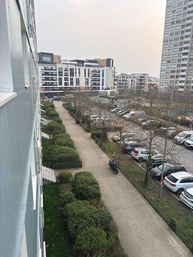 Appartement de vacances entier, Chambre privée dans un appartement partagé in Colombes, Hauts-de-Seine
