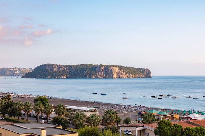 B&b per 2 persone, con panorama e balcone a Praia a Mare