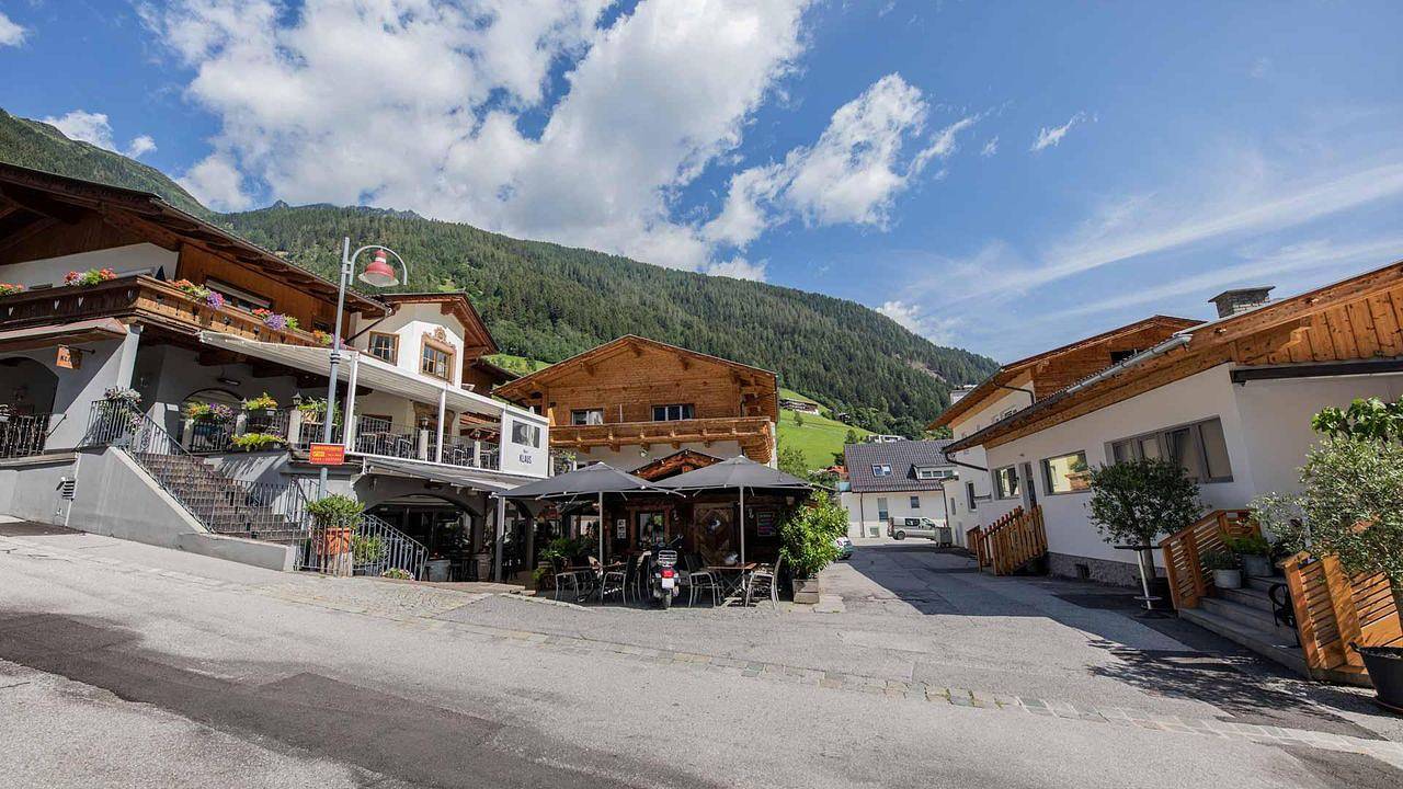 Ganze Ferienwohnung, Ferienwohnung für 9 Personen (105 m²) in Neustift im Stubaital in Neustift, Neustift im Stubaital