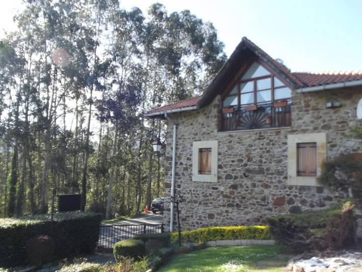 Casa rural para 4 personas, con jardín además de jacuzzi y terraza en Vizcaya