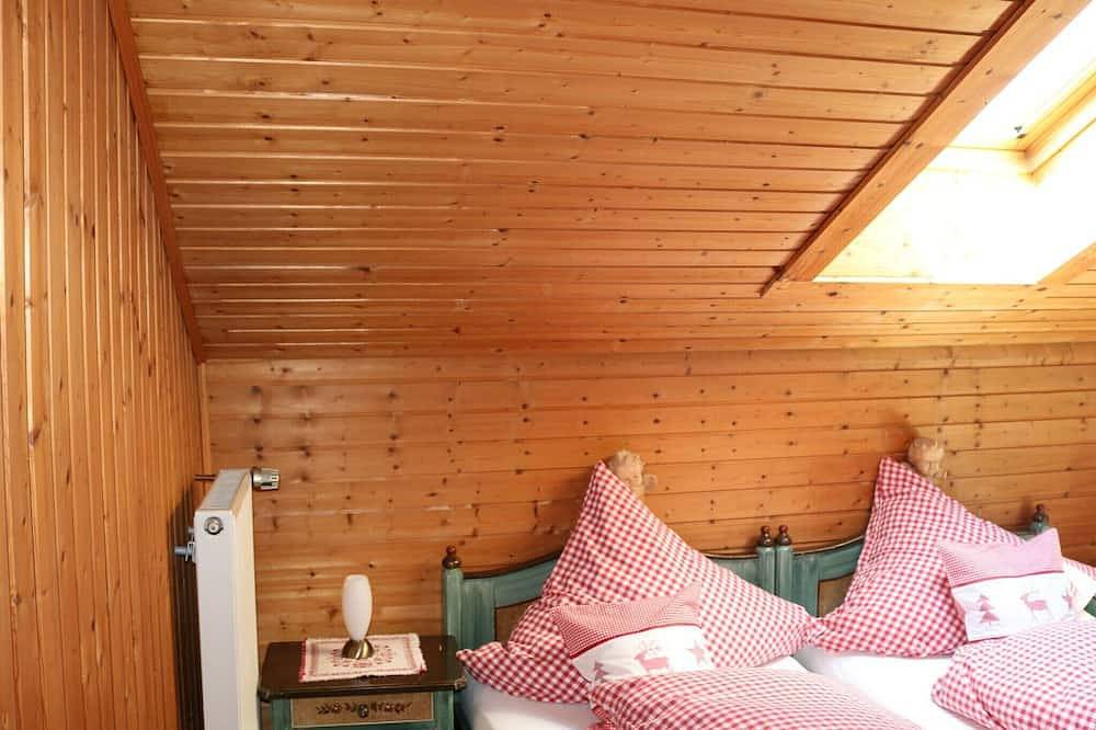 Ganze Wohnung, Appartment Bernadette 40qm mit Balkon und Bergblick in Riedering, Landkreis Rosenheim
