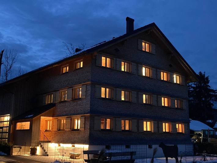 Ferienwohnung für 4 Personen, mit Ausblick und Garten in Andelsbuch