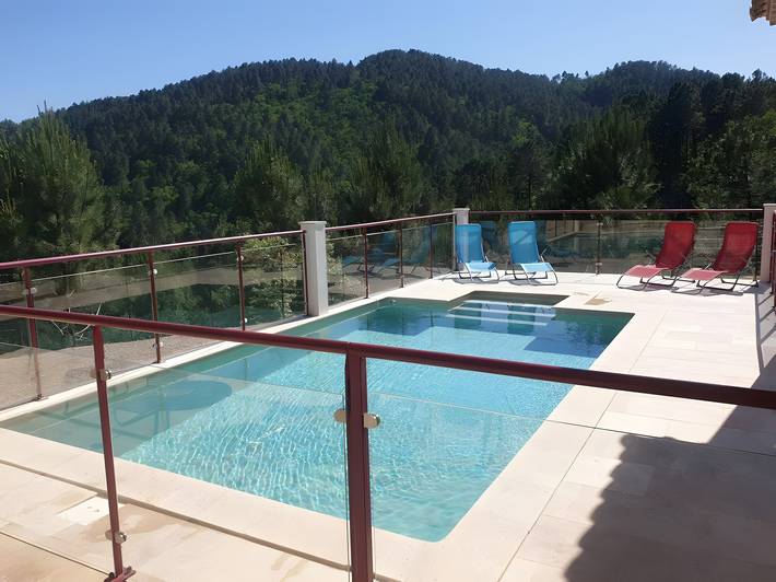 Location de vacances pour 8 personnes, avec Jardin à Chamborigaud