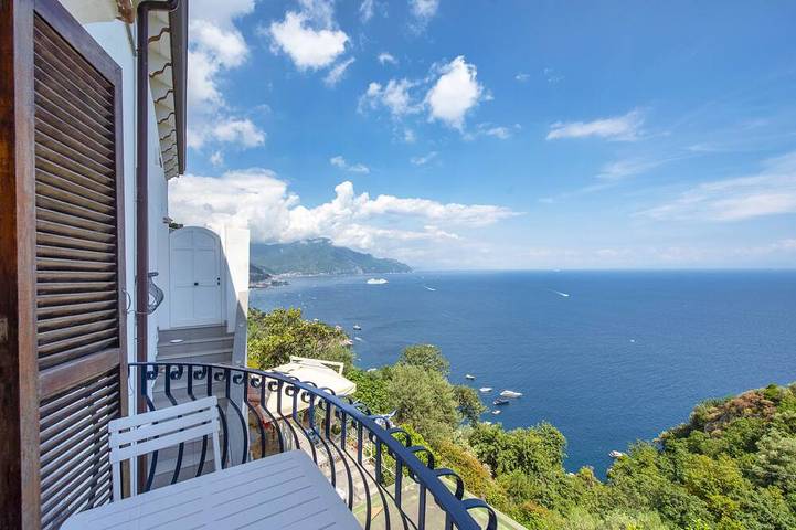 Holiday apartment for 5 people, with balcony - 1