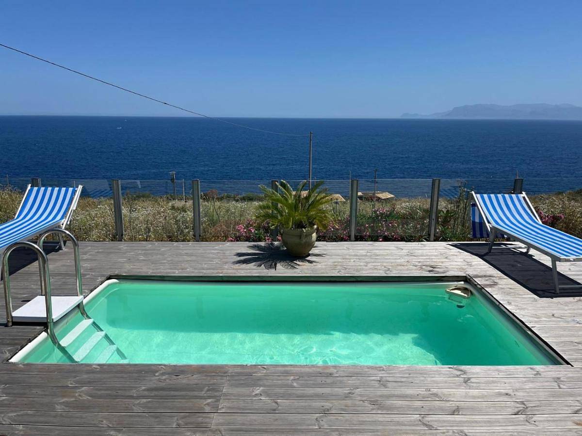 Villa Costanza in Zarbo di Mare, San Vito Lo Capo