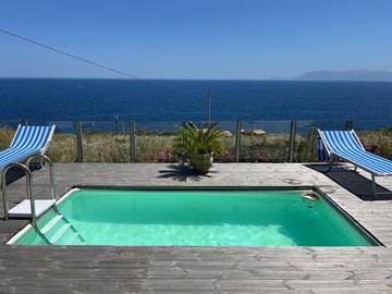 Villa pour 7 personnes, avec piscine ainsi que jardin et vue, adapté aux familles à San Vito Lo Capo