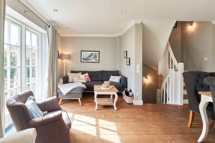 Ferienhaus für 8 Personen, mit Terrasse und Sauna sowie Garten - 1