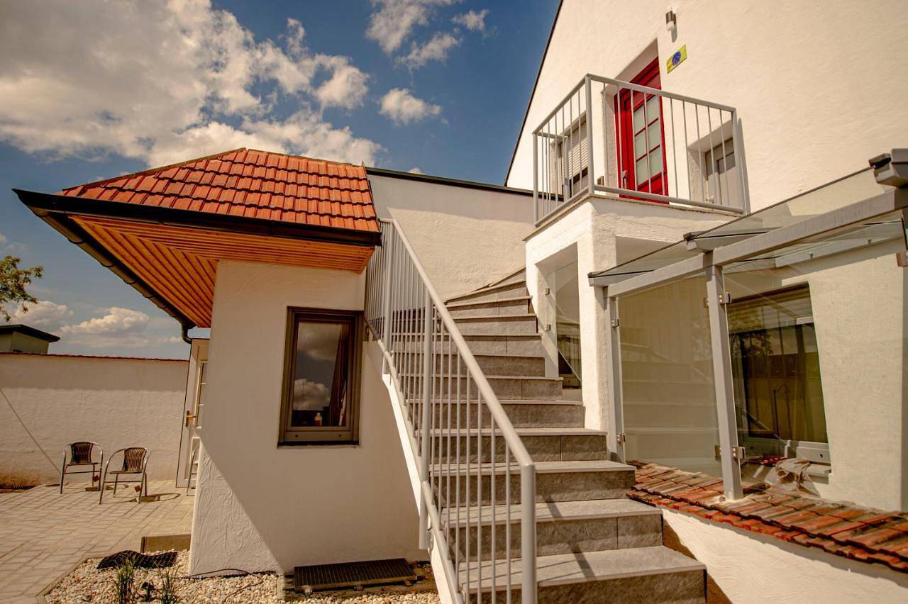 Ganze Wohnung, Dasweinberg contactless check-in eco friendly climate control in Marktgemeinde Podersdorf am See, Neusiedlersee-Hügelland