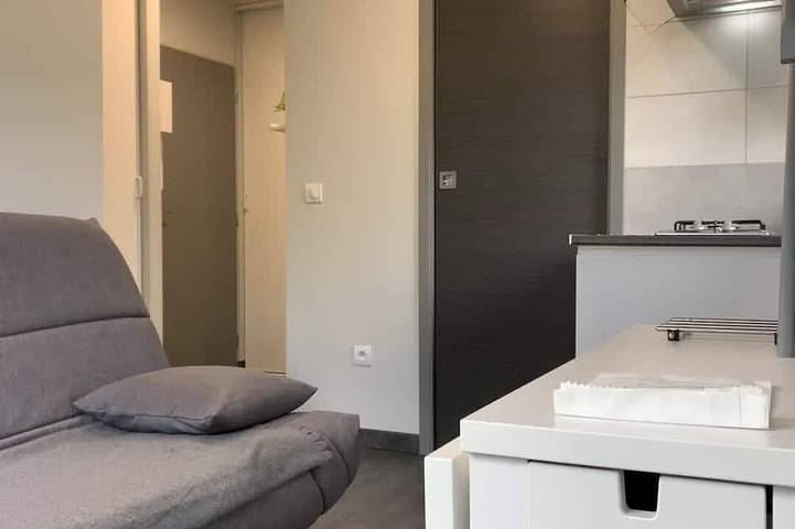 Location de vacances pour 2 personnes, avec Terrasse et Jardin à Die