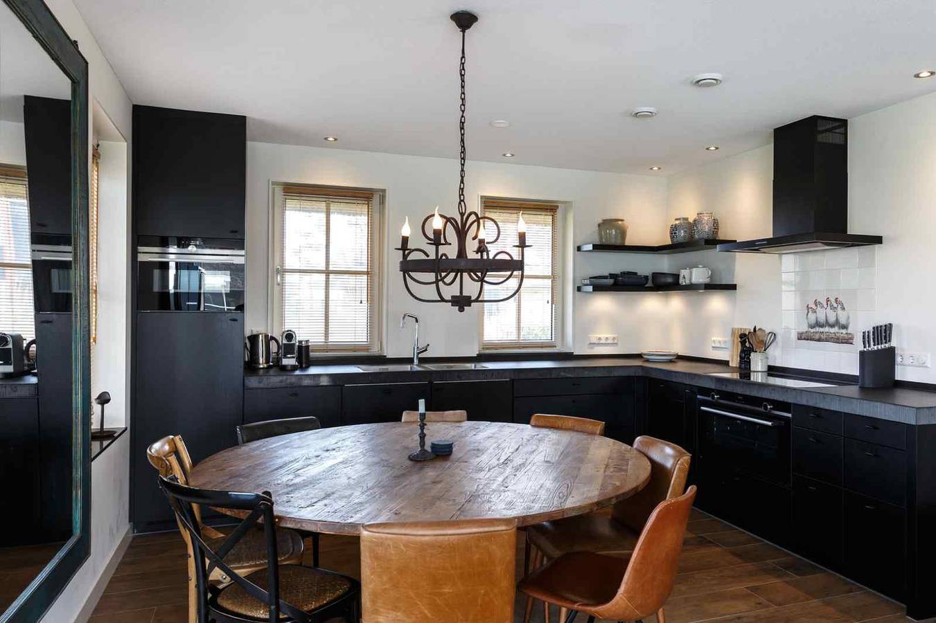 Luxuriöse Villa für 8 Personen mit privater Sauna am Tjeukemeer in Friesland in Delfstrahuizen, Friesland