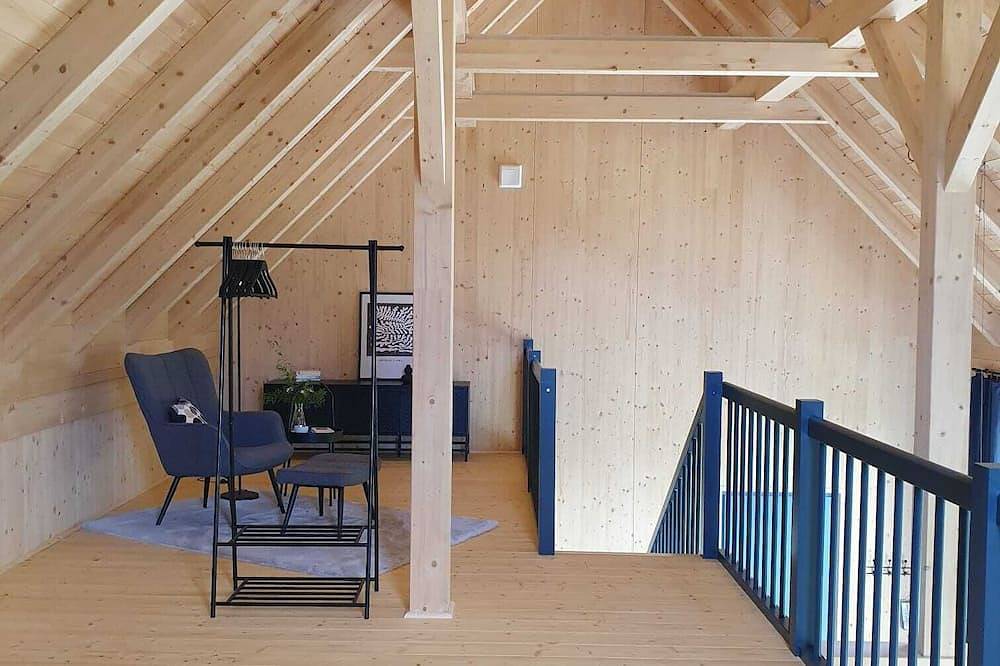 Odenwald-Lodge mit Infrarotsauna und E-Ladestation \"Haus Himmelblau\" in Reichelsheim, Odenwaldkreis
