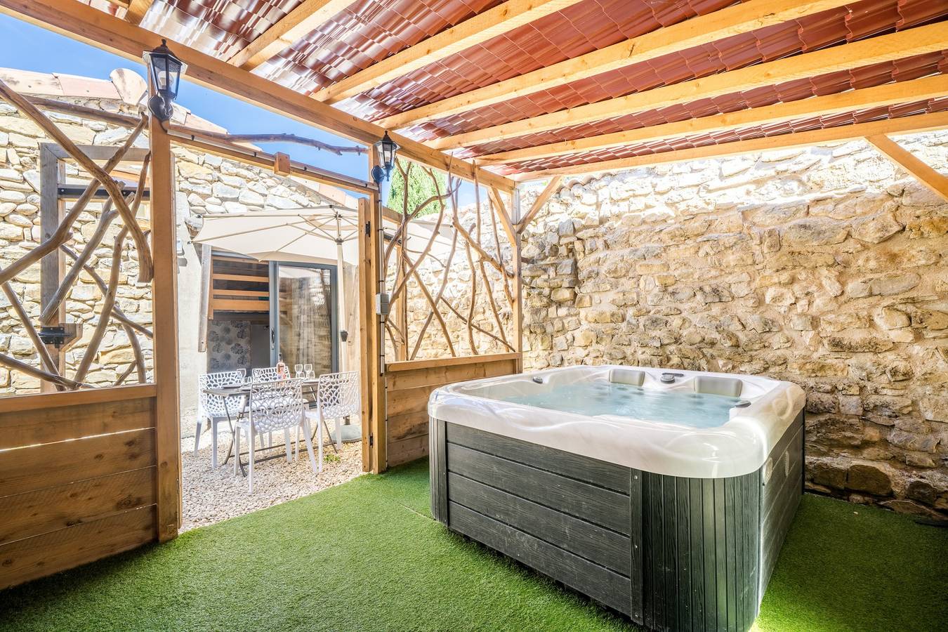 Ganze Wohnung, La Soie - Grospierres in Grospierres, Ardèche