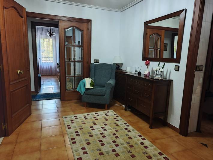 Ferienhaus 'Podium' mit Bergblick, Balkon und Wlan in Villabuena de Álava, Rioja Alavesa