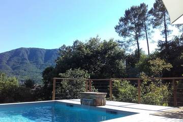 Cottage pour 6 personnes, avec jardin et terrasse à Les Salelles