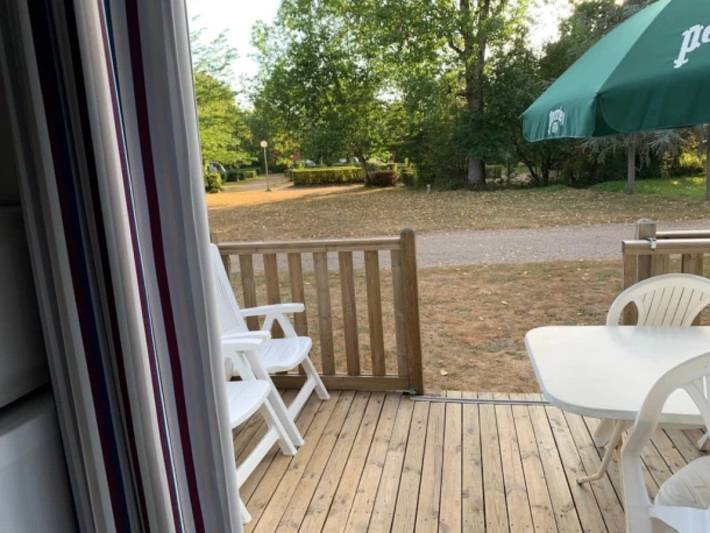 Camping pour 7 personnes, avec bassin pour enfant en Bourgogne - 4
