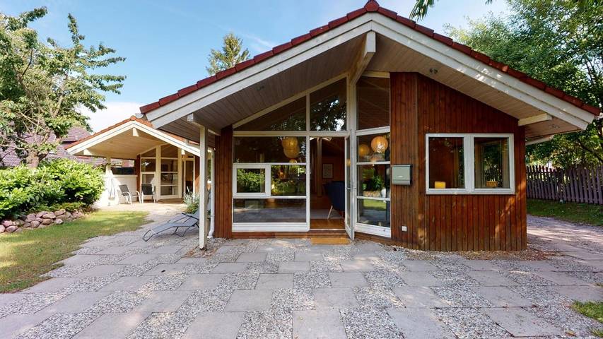 Chalet für 9 Personen, mit Terrasse und Garten sowie Ausblick in Pelzerhaken