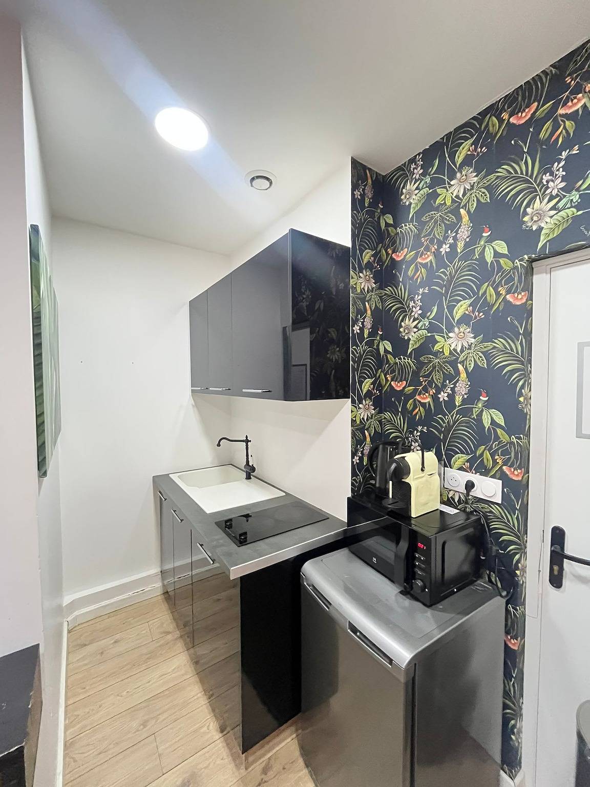 Ολόκληρο το διαμέρισμα, Safe  Modern studio in Paris in 14th Arrondissement, Παρίσι