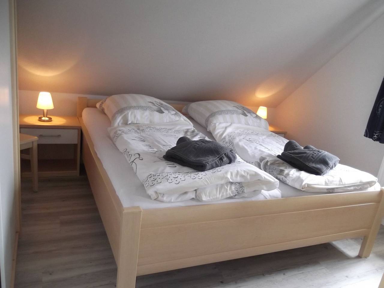 Ganze Ferienwohnung, Haferweg 2, Seerose Og links - Haferweg 2, Seerose in Wyk auf Föhr (Stadt), Wyk auf Föhr
