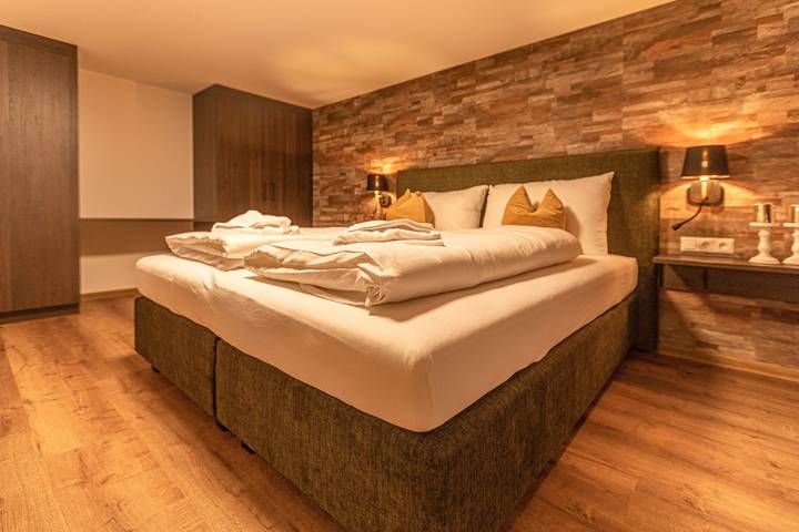 Ferienwohnung für 4 Personen, mit Balkon und Terrasse sowie Garten in Zell am See - 3