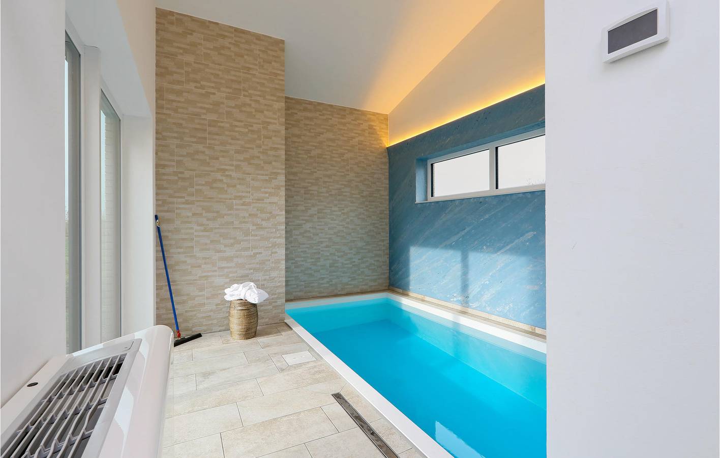 Luxuriöses Apartment mit Parkplatz und Terrasse in der Nähe von Fluss und Restaurant in Marissa Ferienpark, Lembruch