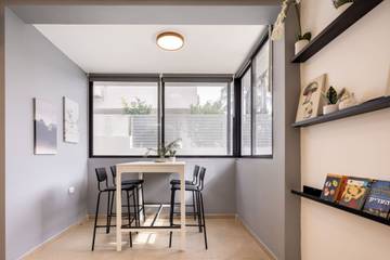 Vacation Rental for 14 Guests in Netanya, Center District (Israel), Picture 3