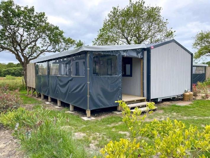 Camping pour 6 personnes, avec jacuzzi ainsi que piscine et bassin pour enfant à Les Moutiers-en-Retz - 3